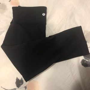 Lululemon Wunder Under Cropped Leggings